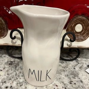 Rae Dunn milk container